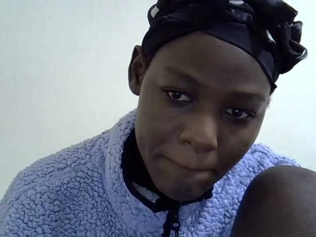 Offline Pinkiec on BongaCams