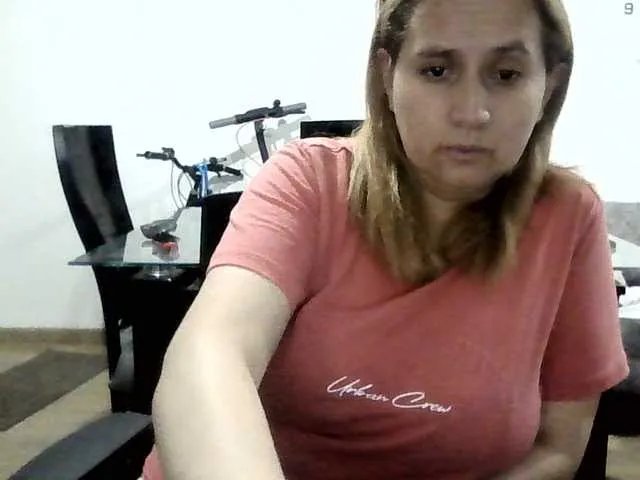 Freechat princessxxxsweet on BongaCams