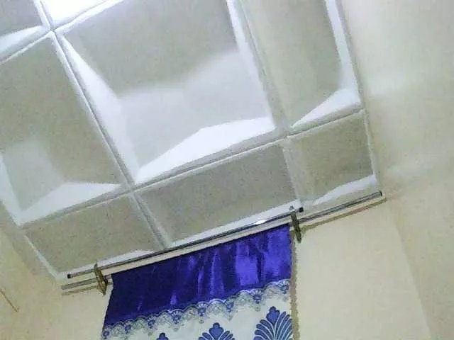 Offline Queen-of-hearts on BongaCams