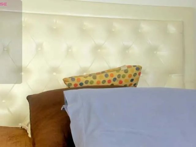 Offline rouse-sexy-hotxx77 on BongaCams