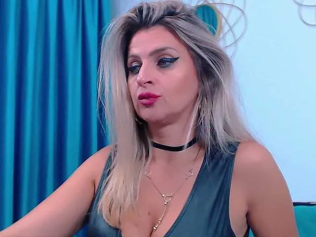 Offline SabinneSEX on BongaCams