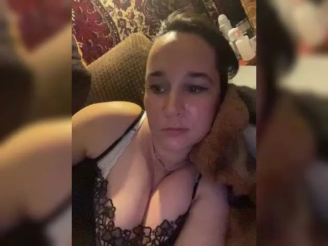 Offline SaliiOnli on BongaCams