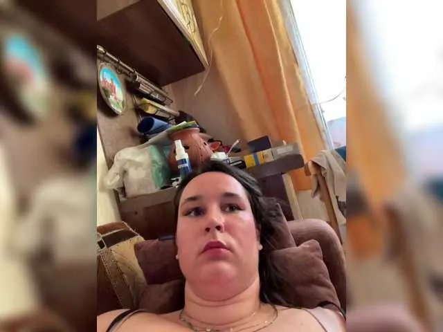 Offline SaliiOnli on BongaCams