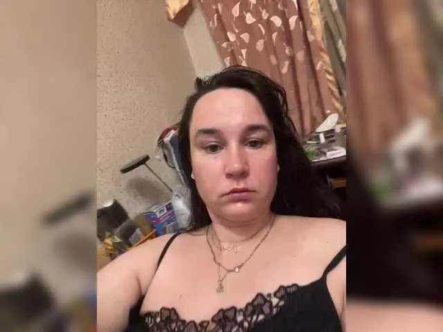 Offline SaliiOnli on BongaCams