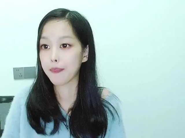 Freechat Selinababy99 on BongaCams