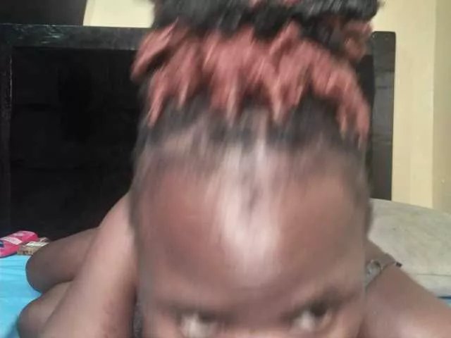 Offline Sexynina25 on BongaCams