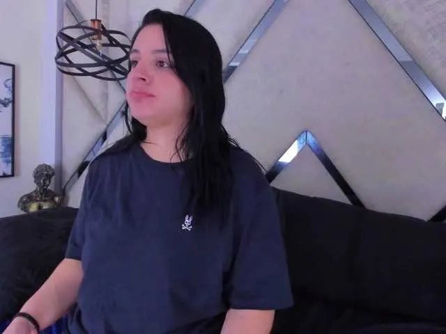SharonTyga20 on BongaCams