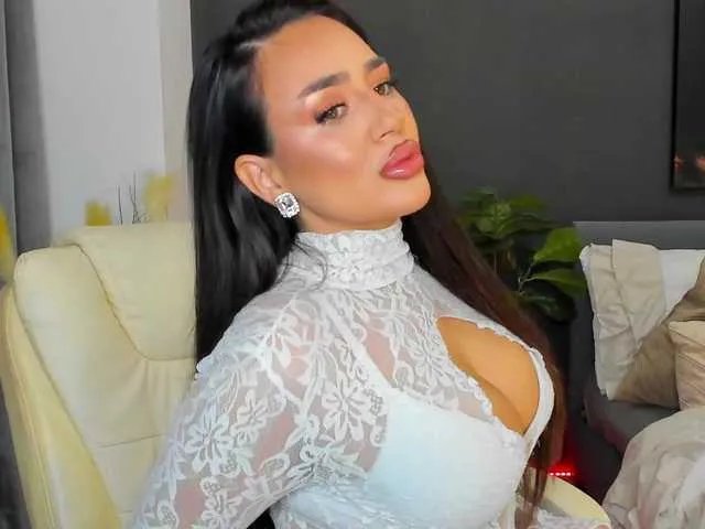 Offline SoniaRey on BongaCams