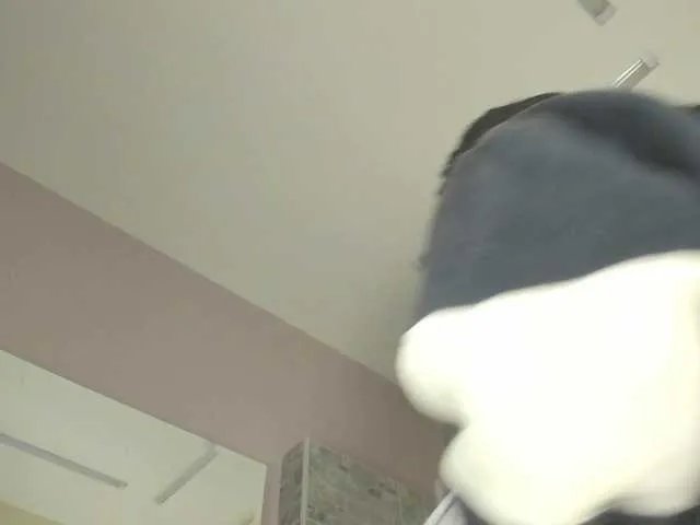 Offline SophiaBloss on BongaCams