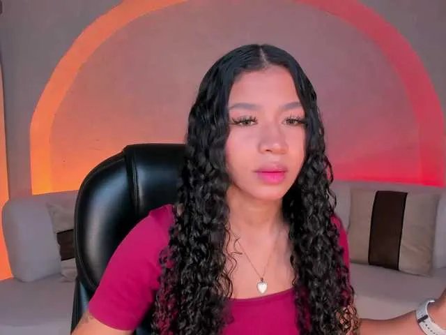 Offline SophieHouston on BongaCams