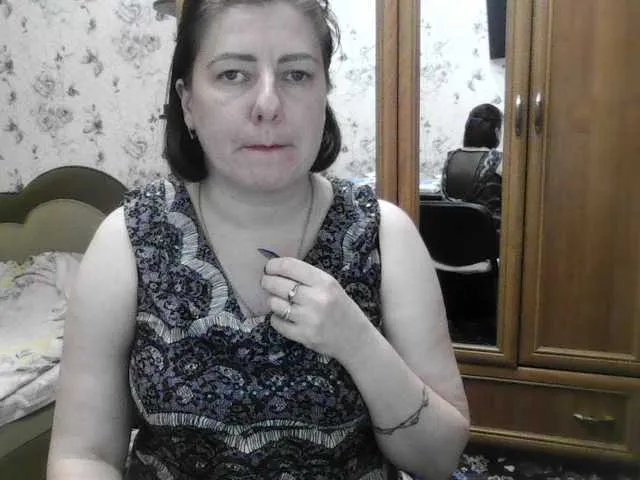 Offline SophieNightAh on BongaCams
