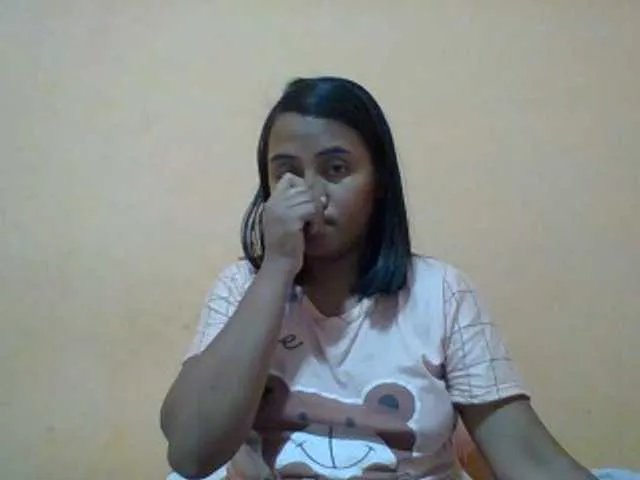 Freechat SunsetMonica on BongaCams