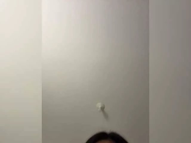 Freechat TinyRouse on BongaCams