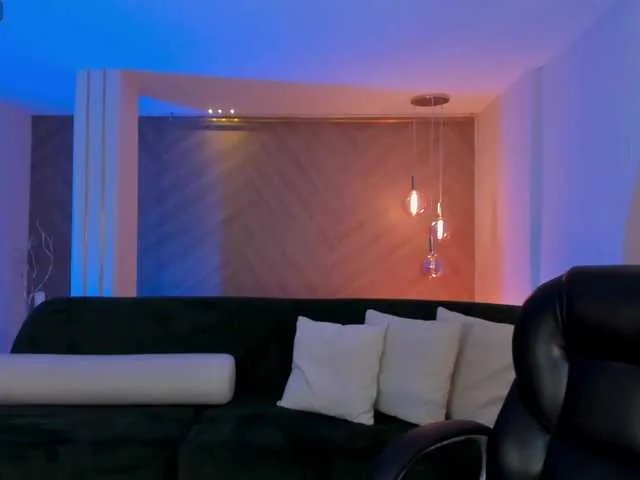 Freechat ValeriaRivera1 on BongaCams