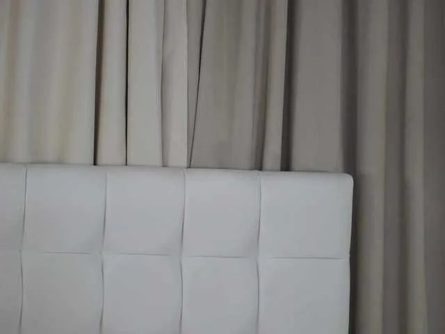 Freechat Vikki100500 on BongaCams