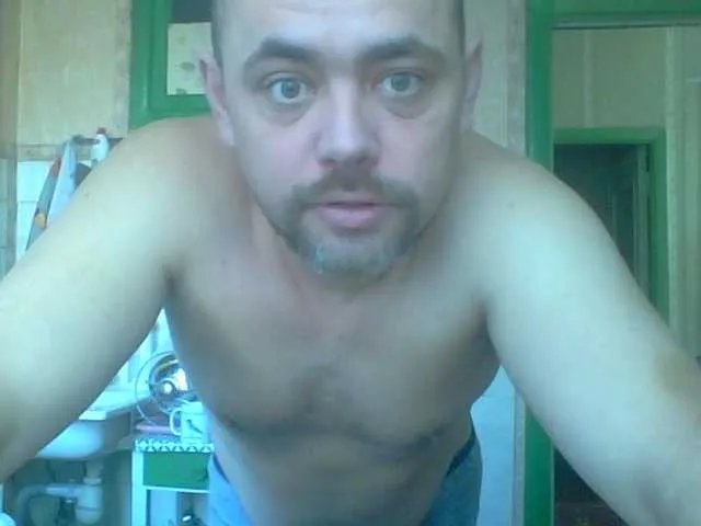 Offline Vitya2108 on BongaCams
