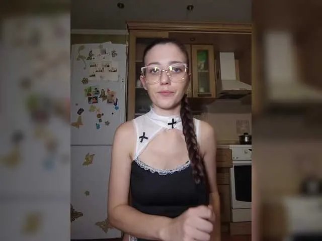 Ymmixxx on BongaCams 