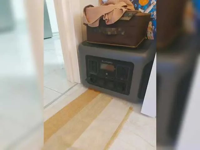 Offline YourWitcher on BongaCams