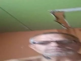 Offline 1maybeck on CamSoda