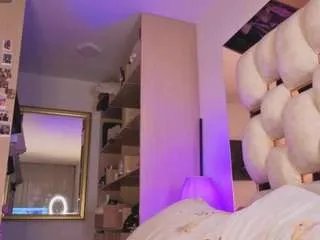 Offline aashleey on CamSoda