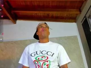 ada-brooke on CamSoda 