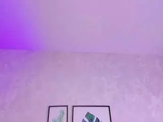 alanna-hank on CamSoda 