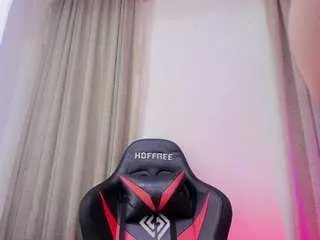 Offline aleja-hill on CamSoda