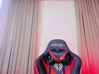 Offline aleja-hill on CamSoda