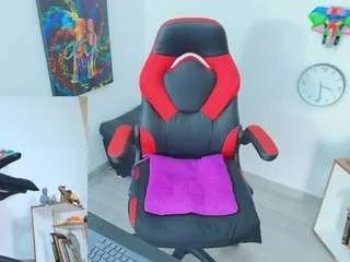 Offline ambar-rose1 on CamSoda