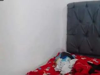 Freechat angiedirty-bitch66 on CamSoda