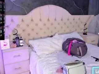 Freechat antonia-star on CamSoda