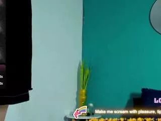 Offline arthemisa-hot on CamSoda