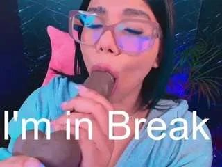 Offline ashleey18 on CamSoda