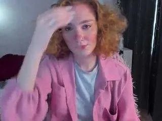 Freechat bettybunny on CamSoda