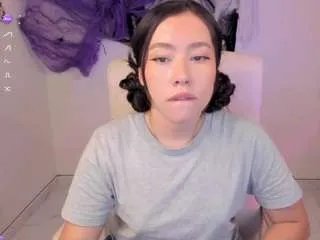 Offline bubble-gum on CamSoda