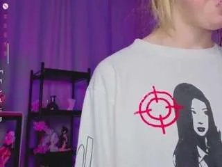 Offline cateatlee on CamSoda