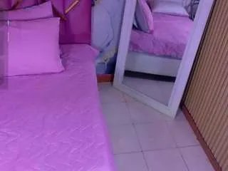 Offline chantal-quinn on CamSoda