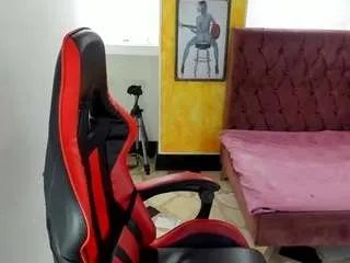 charis-bellota on CamSoda