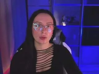 Offline christymia on CamSoda