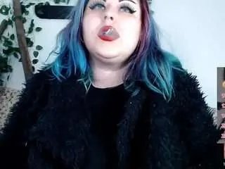 Freechat chubbypussycat on CamSoda