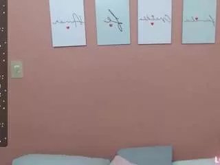 Offline collegepawg on CamSoda