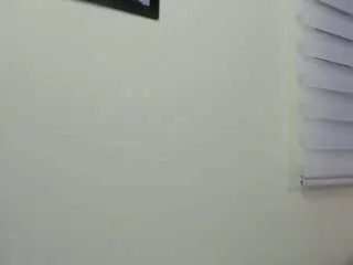 Offline crazypily on CamSoda