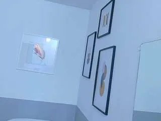 Offline cutepetitee on CamSoda