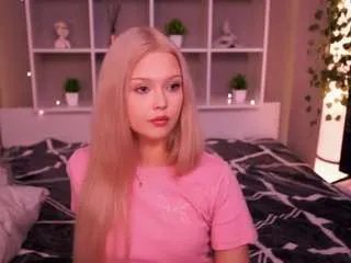 Offline dionnamoos on CamSoda