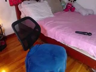 Offline diosaxsexyy on CamSoda