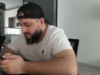 Freechat dravenpeak on CamSoda