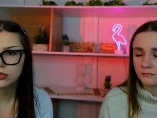 Offline elara-doll on CamSoda