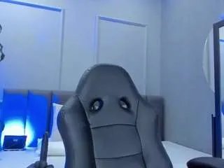 Offline elisa-castrillon on CamSoda