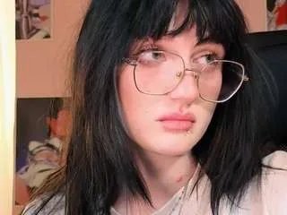 Away elliejay1 on CamSoda