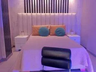 Offline emilyjohnsonx1 on CamSoda